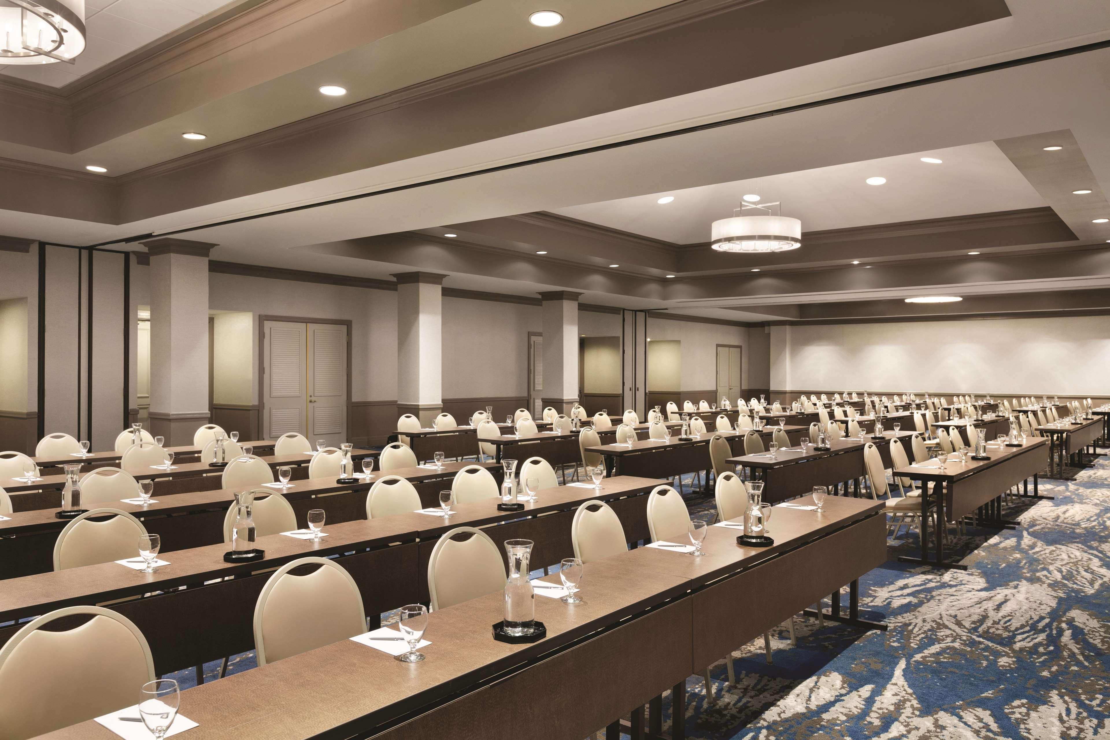 Embassy Suites By Hilton Brea - North Orange County מראה חיצוני תמונה